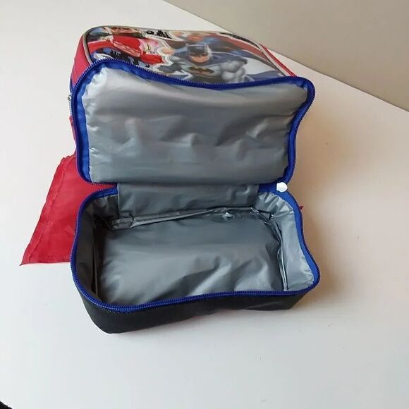 Justice League Lunchbox  - Picture 4 of 9